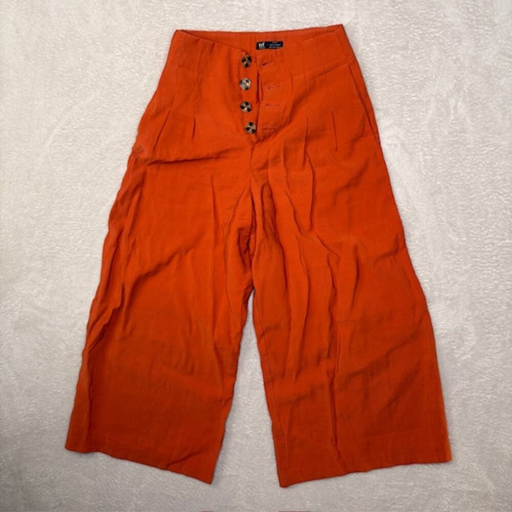 Zara TRF High-Waisted Button Front Culotte Pants (Women’s S)